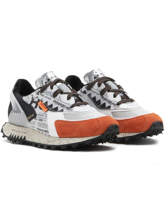Sneaker R01 Hype