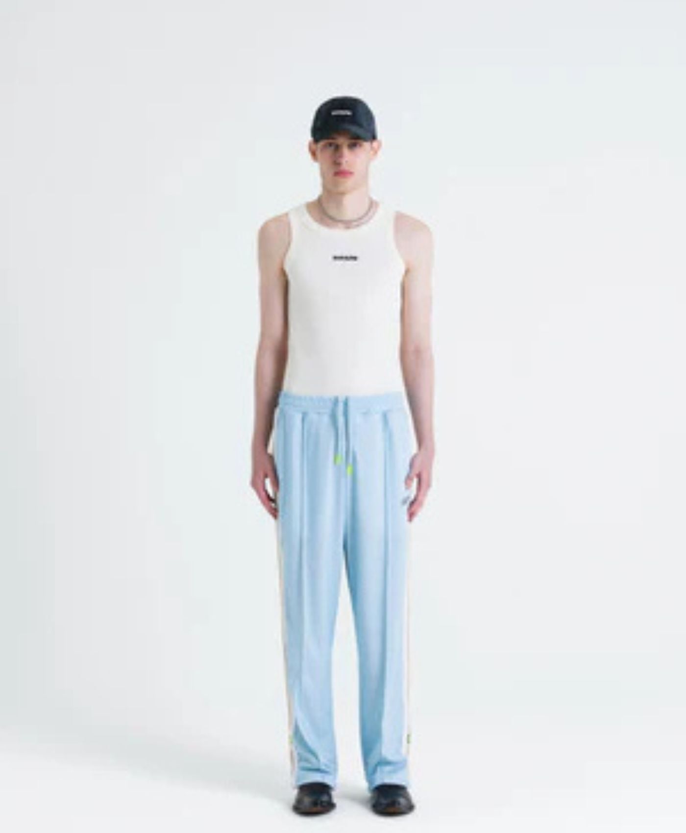 S5BWUATA081 vainilla